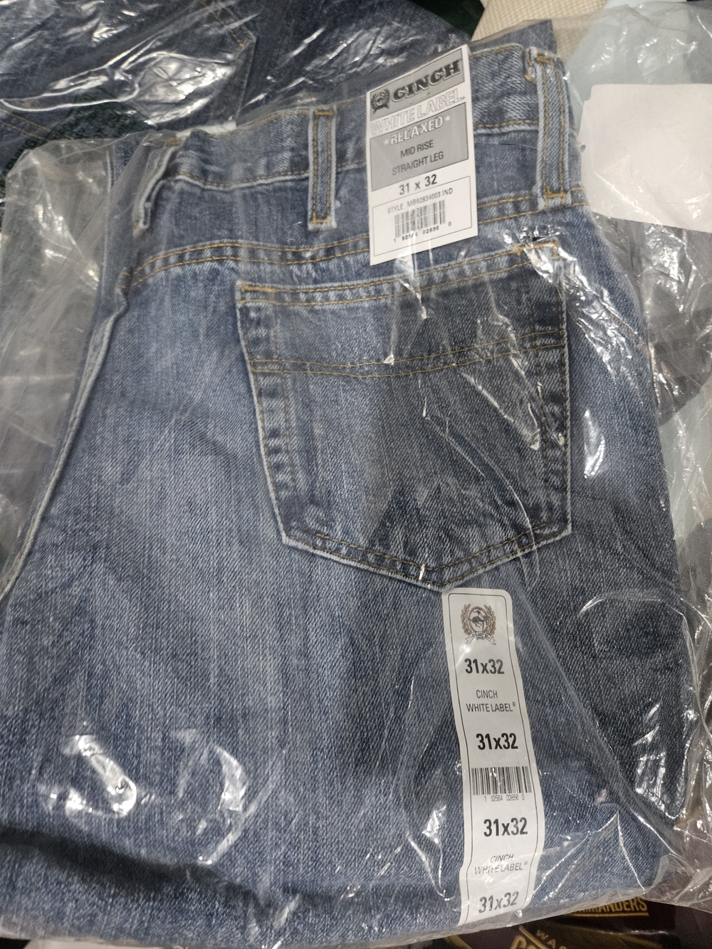Cinch White Label Relaxed Mid-Rise Straight Leg Jeans - Indigo - Picture 3 of 3
